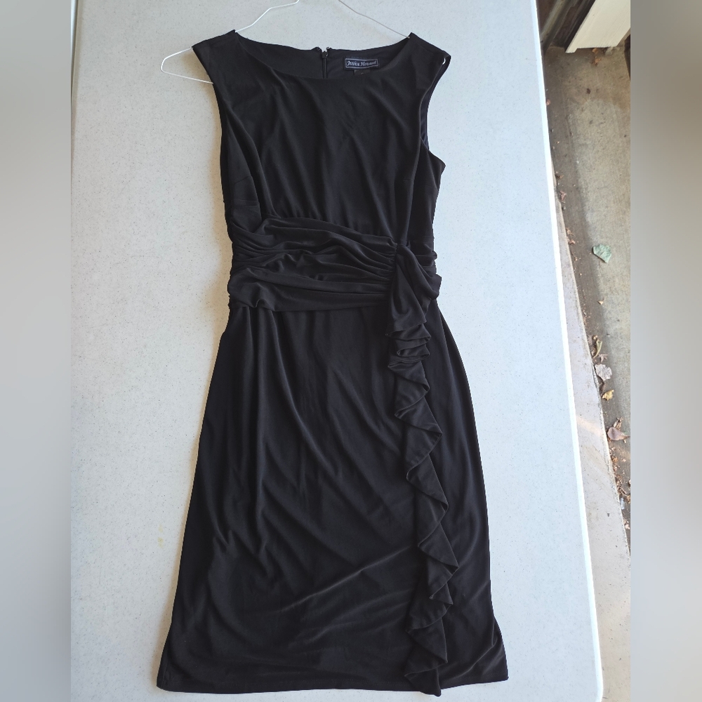 Jessica Howard Elegant Dress